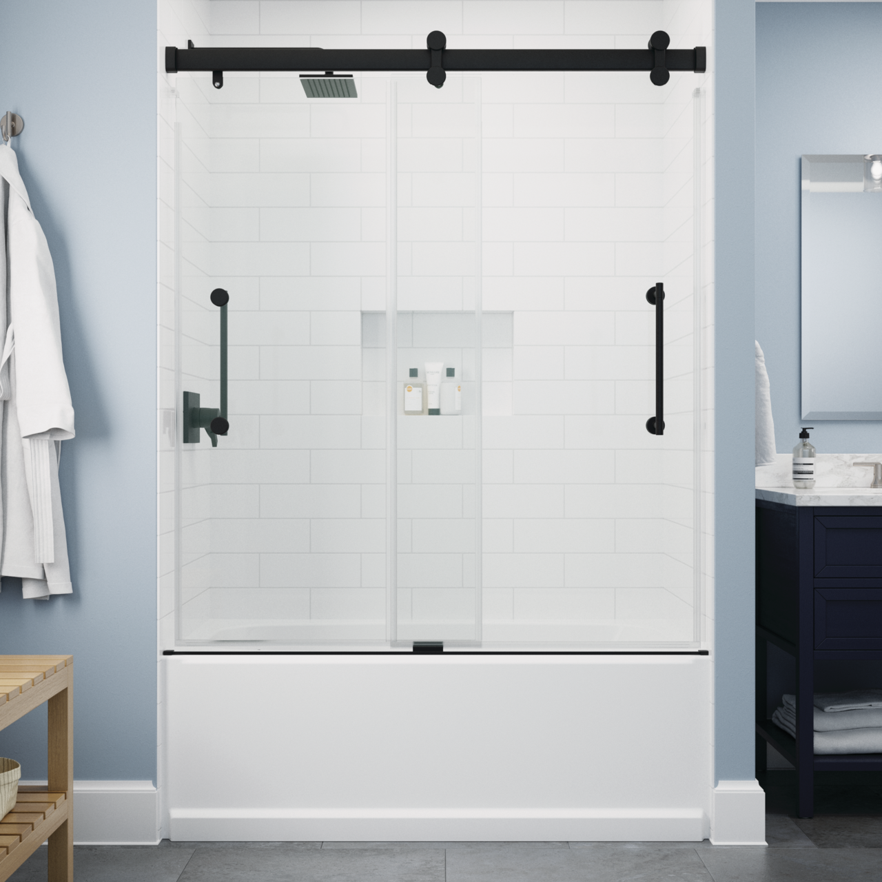 60" Bathtub / Clear / Matte Black