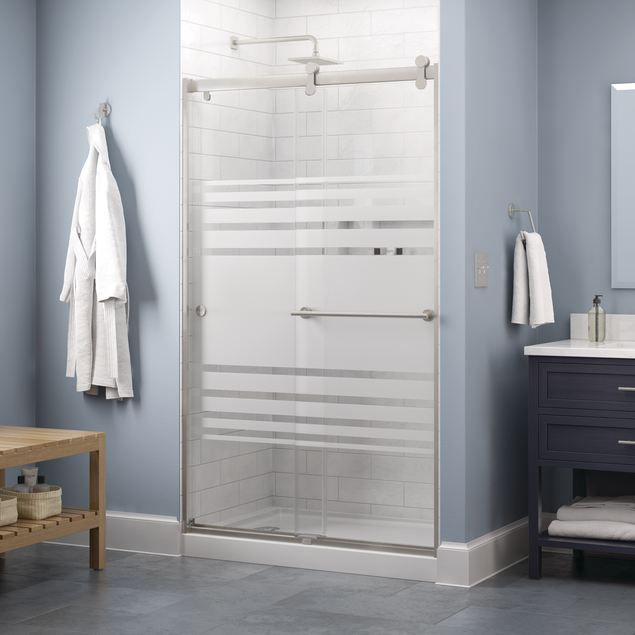 Contemporary 6mm Shower Door with Everly Handle