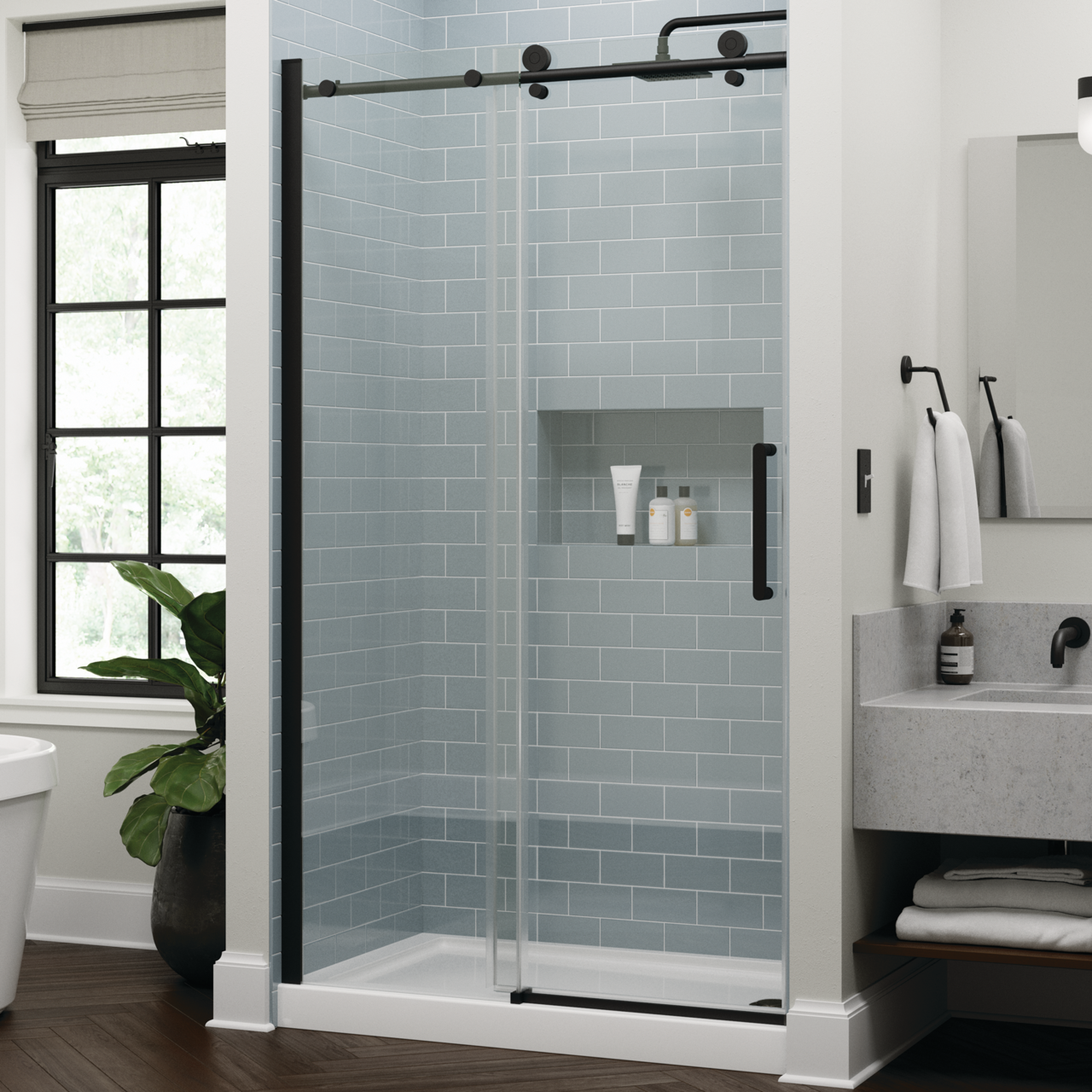48" Shower / Clear / Matte Black