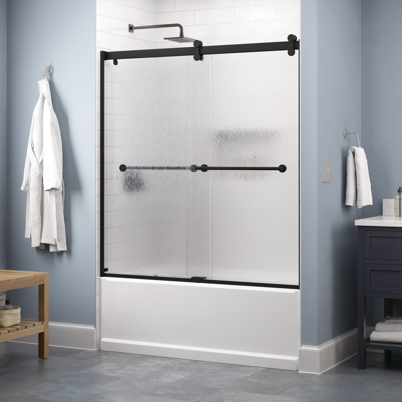 Contemporary 6mm Bathtub Door with Everly Handle