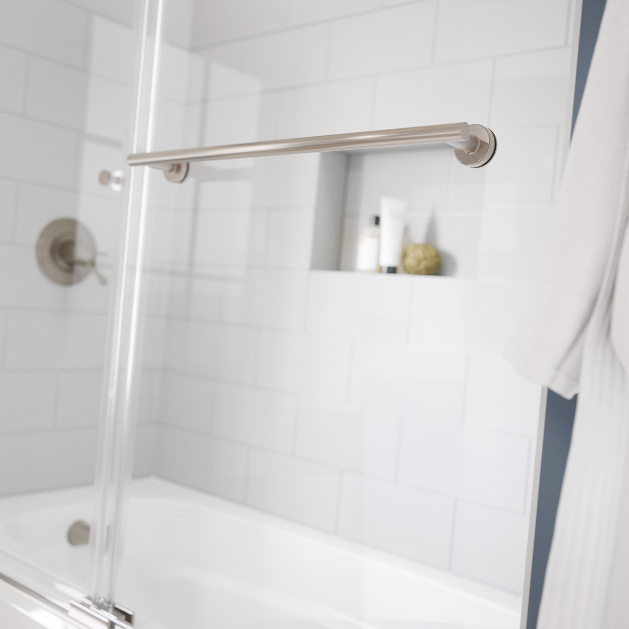 60" Shower/Tub / N/A / Brushed Nickel (Shower Door)