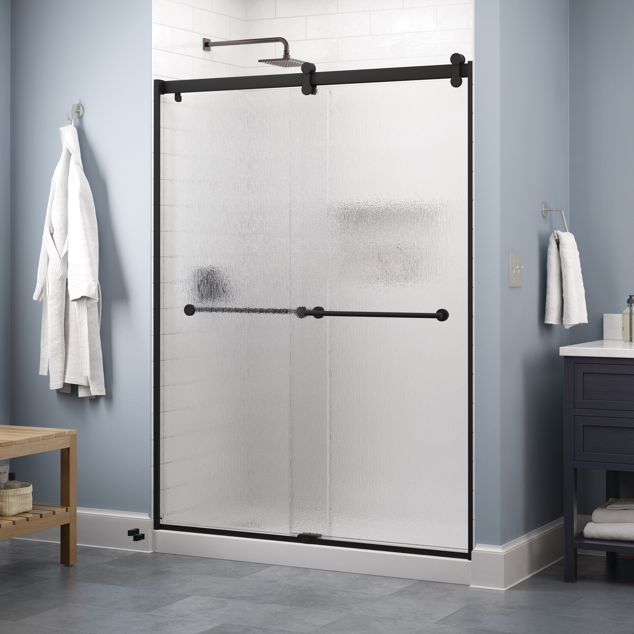 Contemporary 6mm Shower Door with Everly Handle