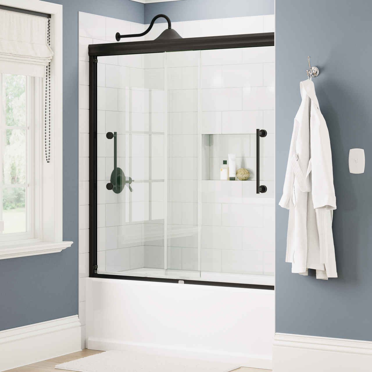 60" Bathtub / Clear / Matte Black