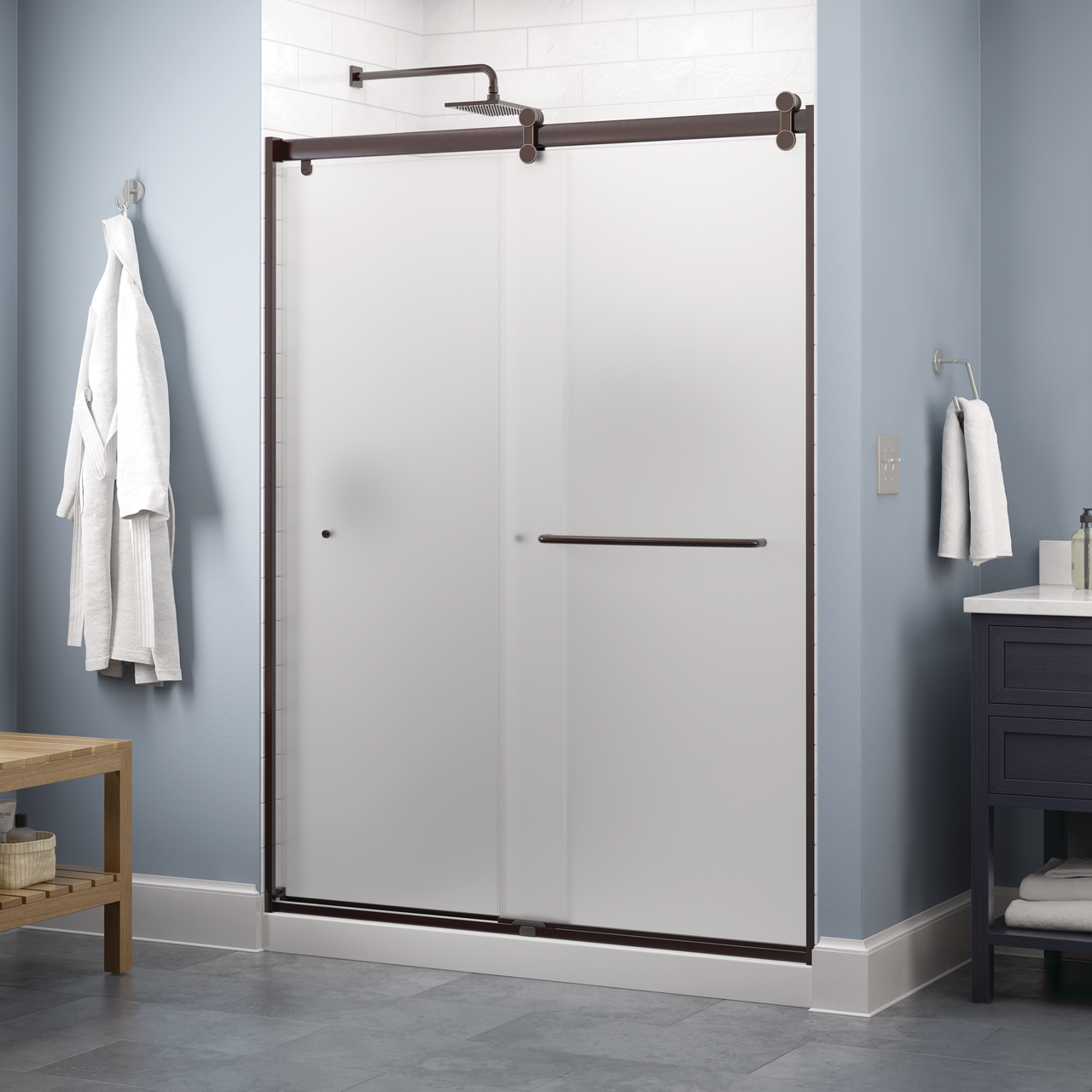 Contemporary 6mm Shower Door with Simplicity Handle