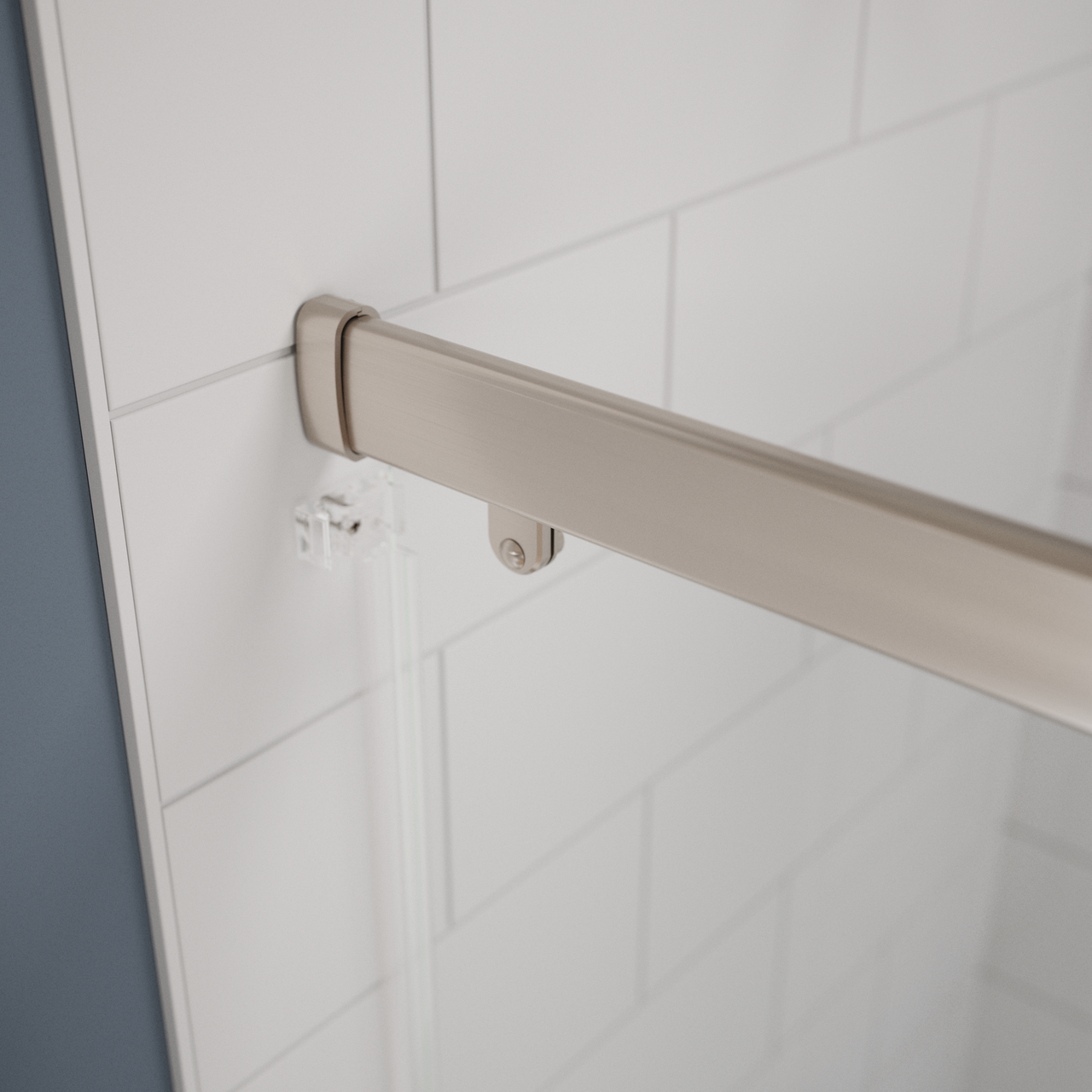 60" Bathtub / Clear / Brushed Nickel (Shower Door)