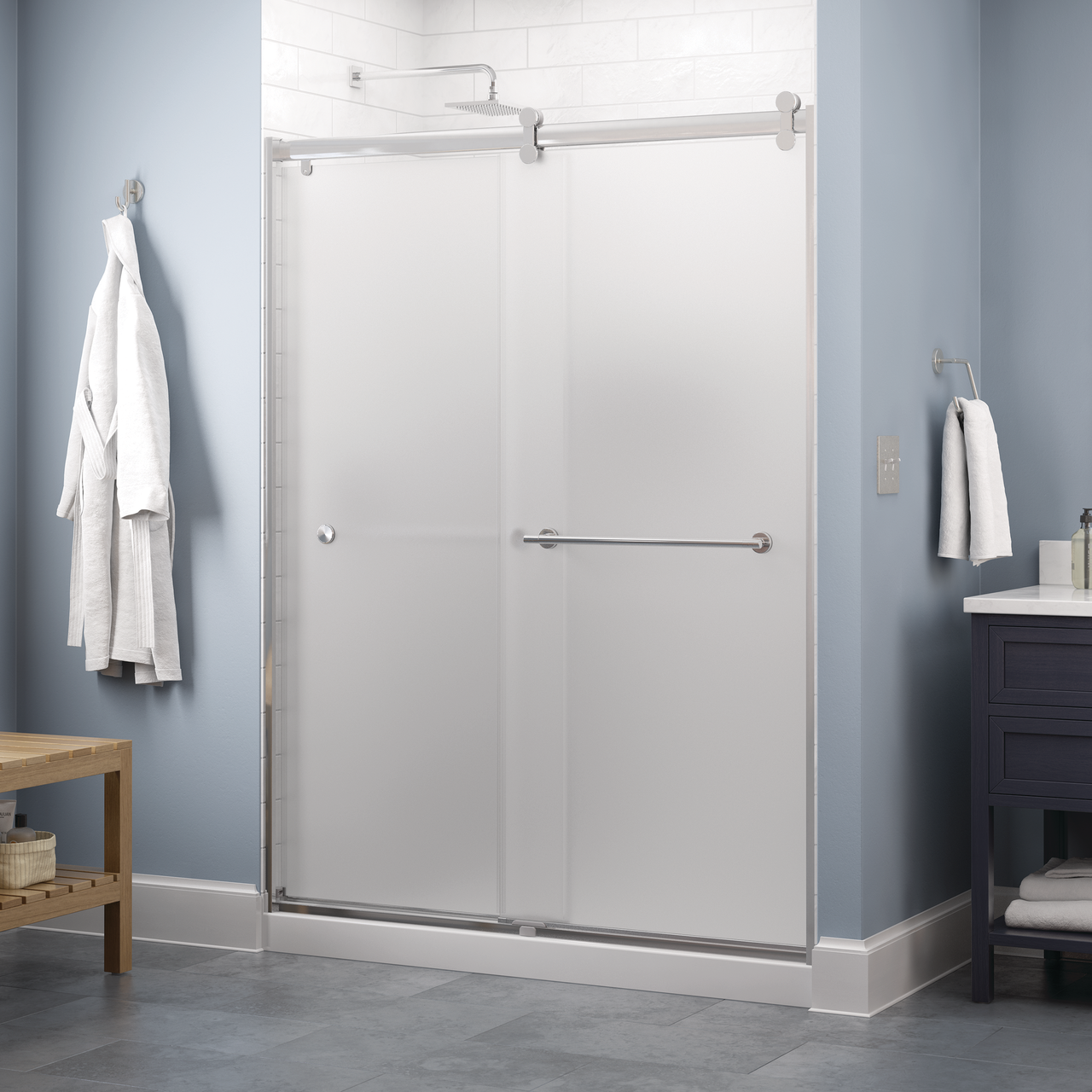 Contemporary 6mm Shower Door with Crestfield Handle