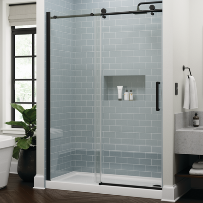 60" Shower / Clear / Matte Black