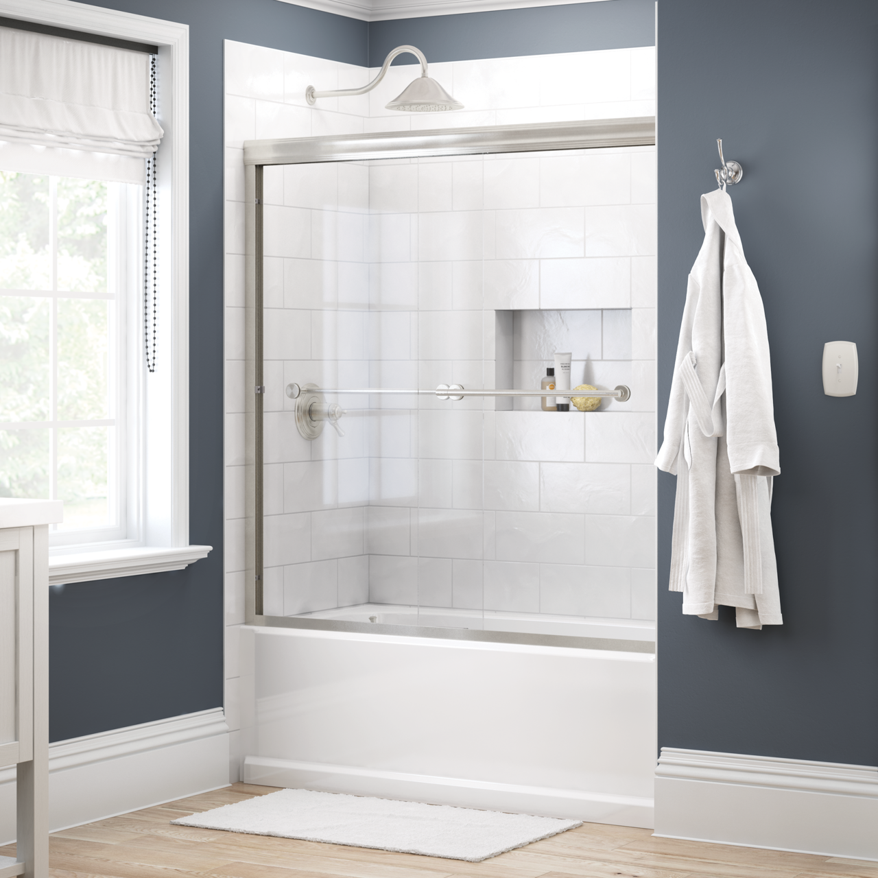 60" Bathtub / Clear / Nickel