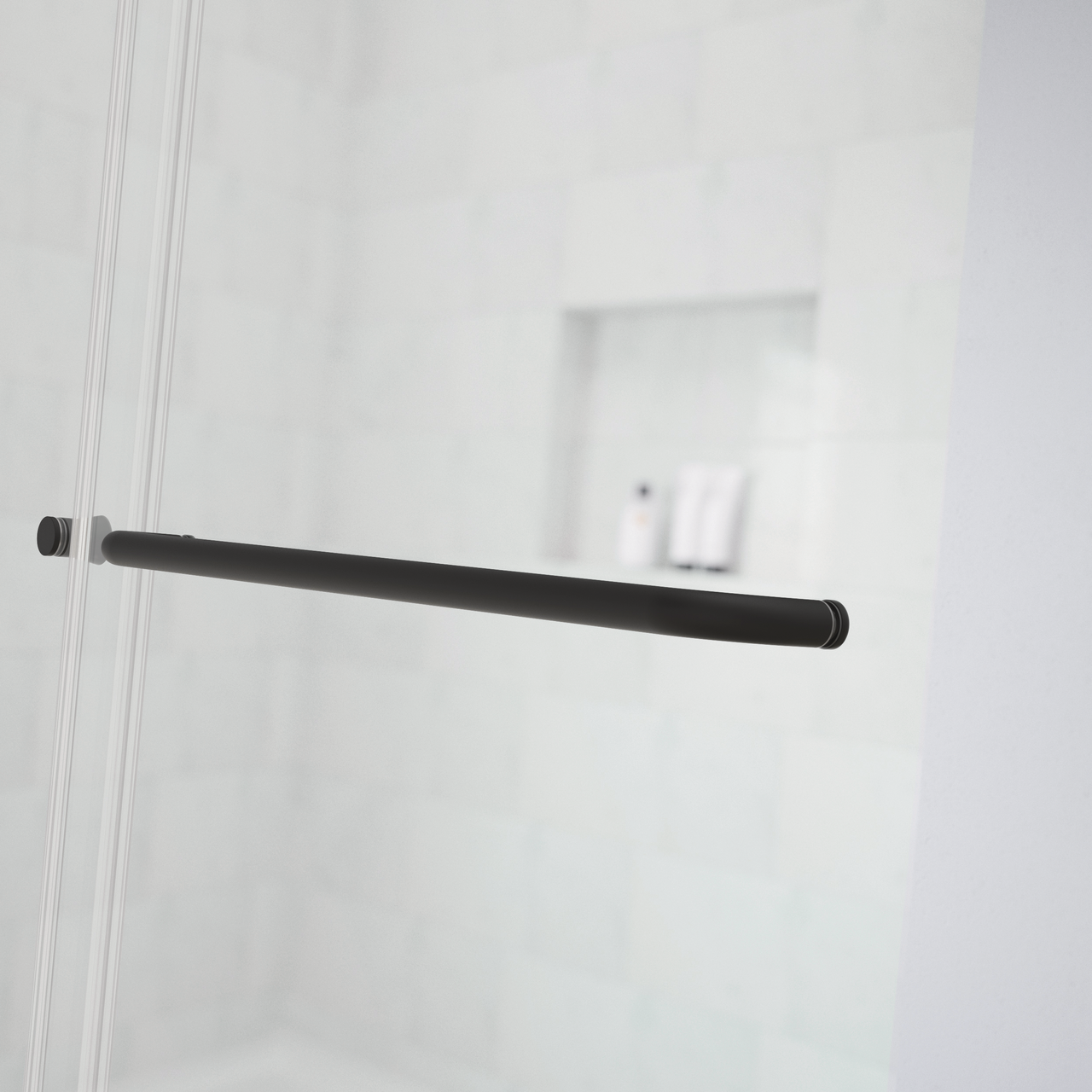 60" Bathtub / Clear / Matte Black