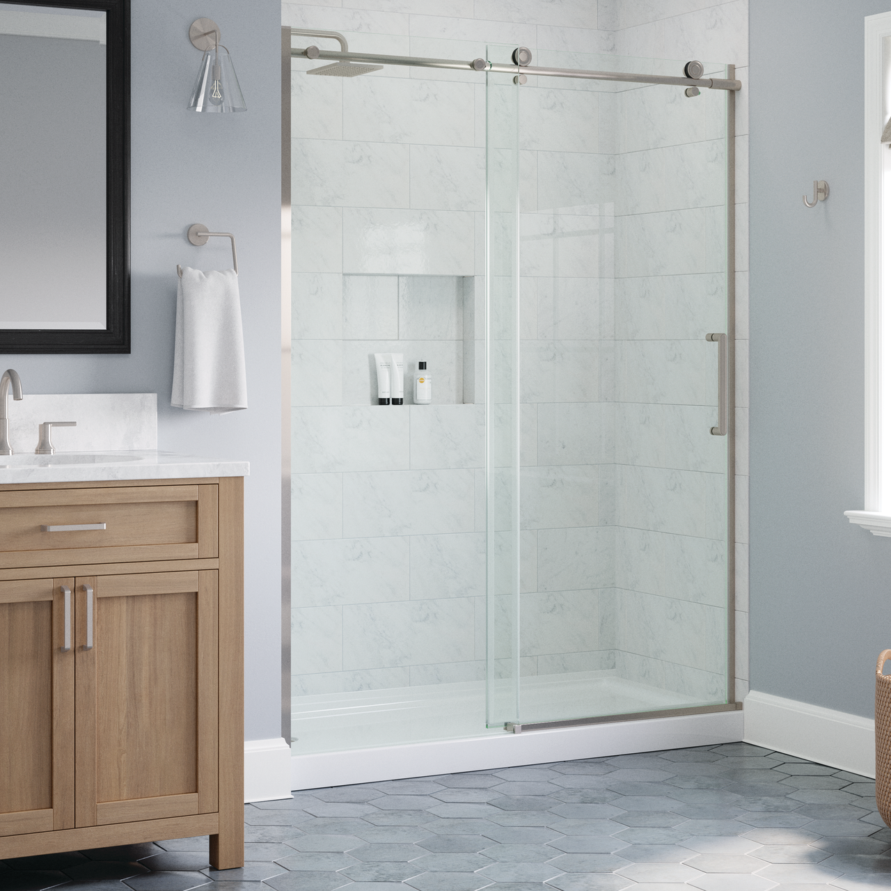 60" Shower / Clear / Brushed Nickel (Shower Door)
