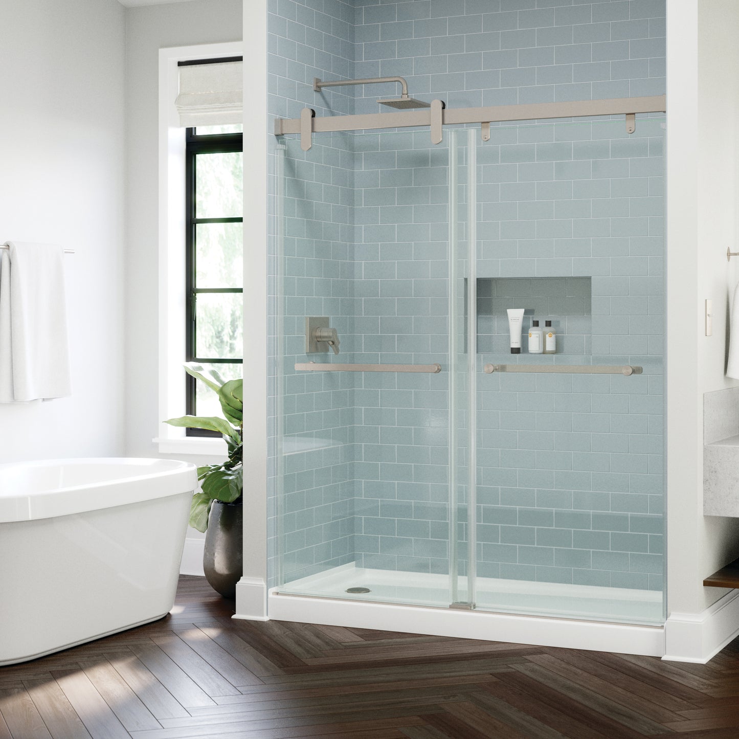 60" Shower / Clear / Brushed Nickel (Shower Door)