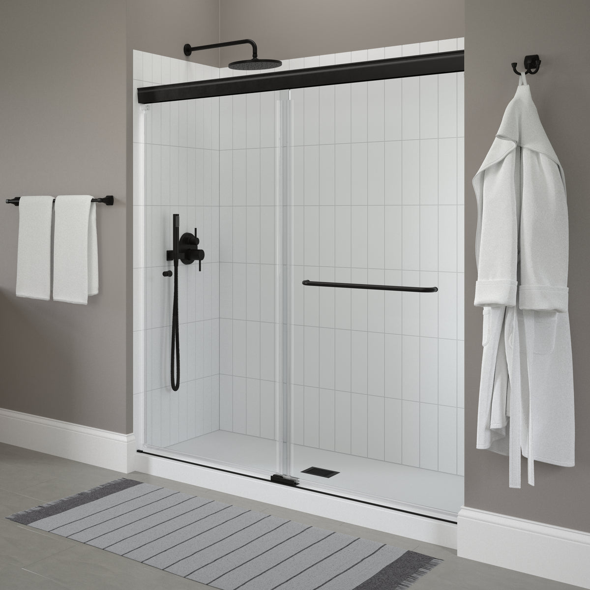 60" Shower / Clear / Matte Black