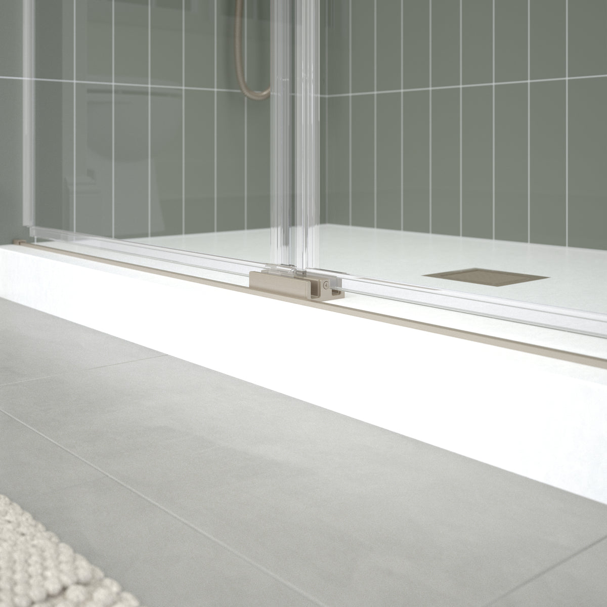 60" Shower / Clear / Brushed Nickel (Shower Door)