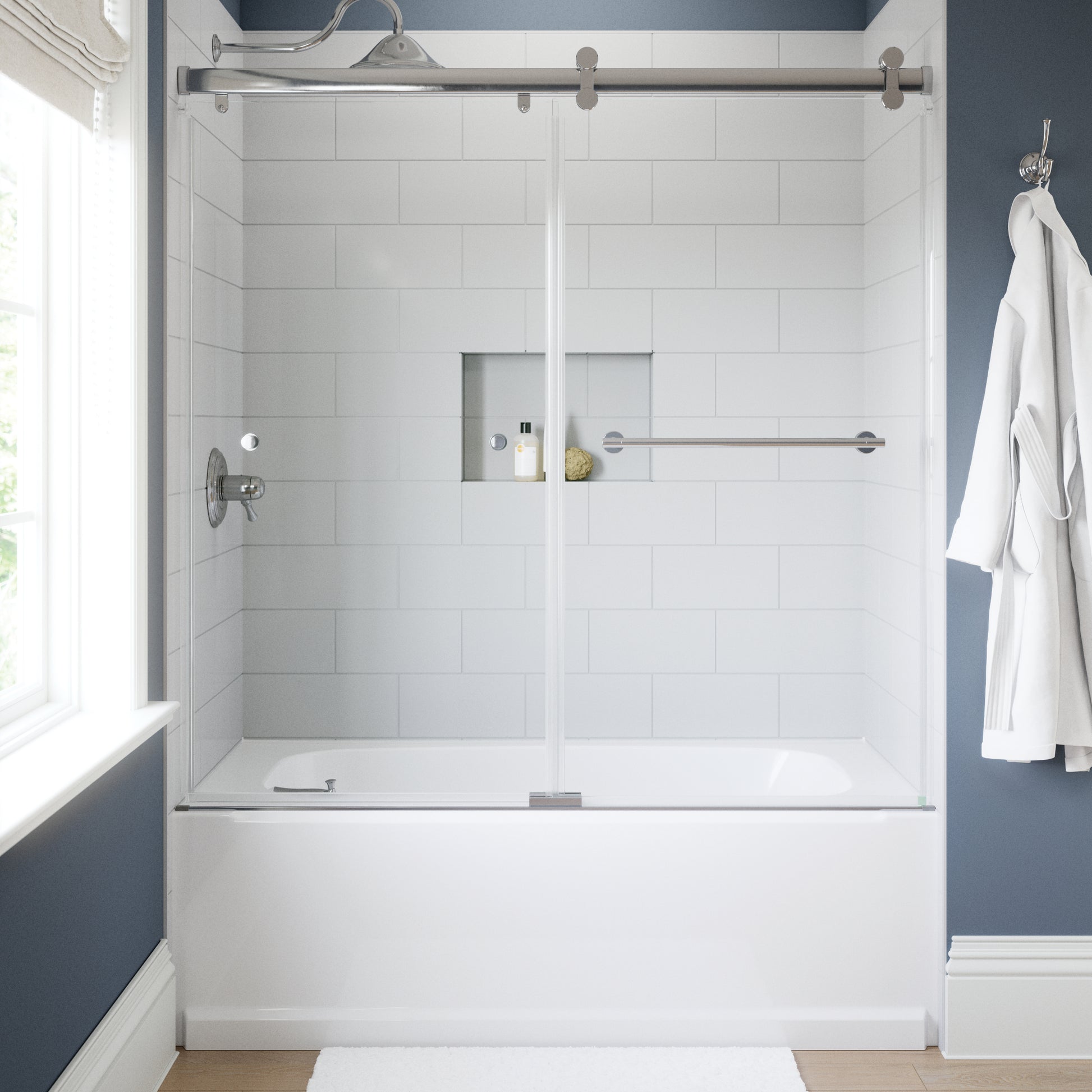 60" Bathtub / Clear / Chrome